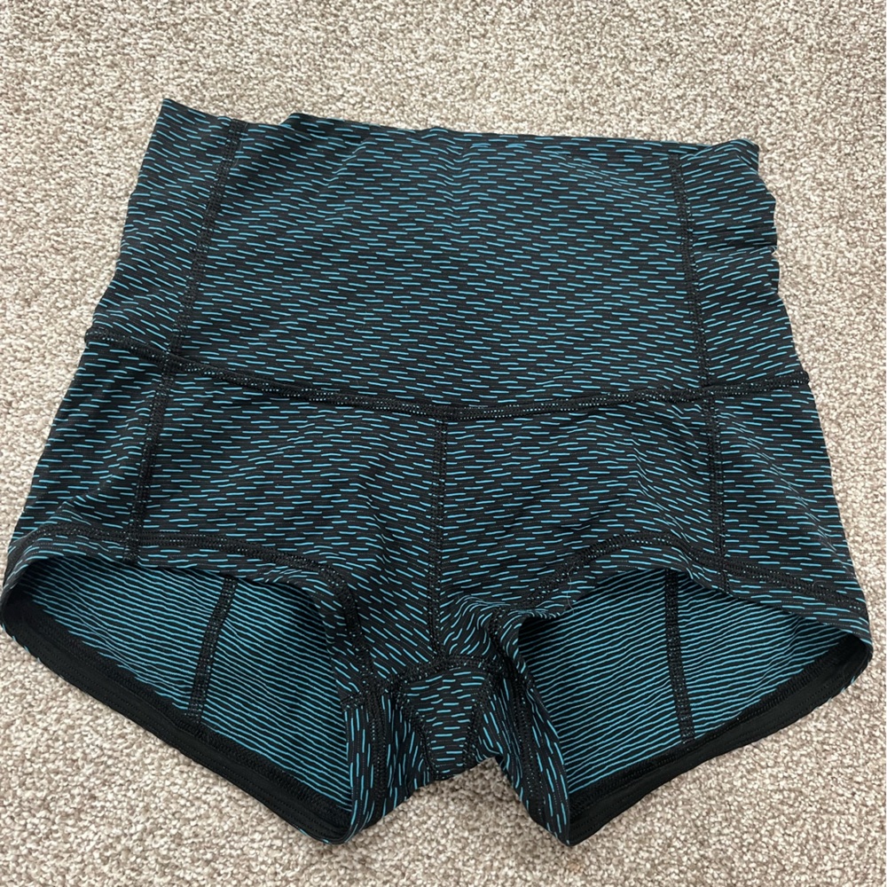 Lululemon Wunder Short *Full-On Luxtreme 2"